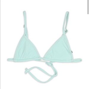 NWT Dippin Daisy’s Marina Bikini Top Mint